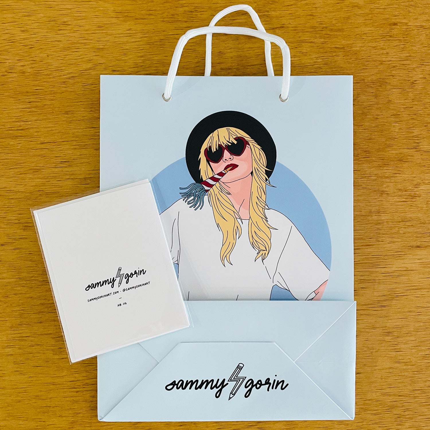 Taylor Swift Happy Birthtay Gift Bag and Card Set