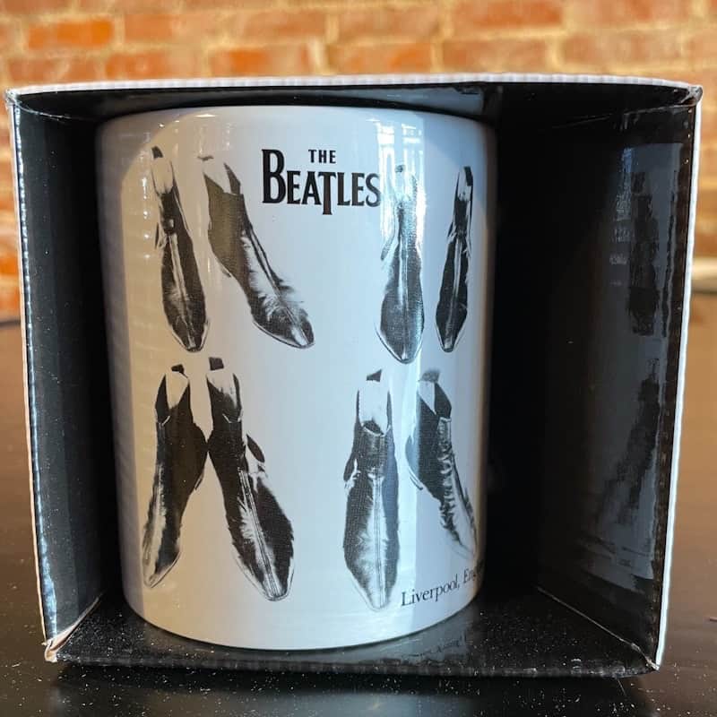 Beatles-mug-boots
