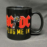 Mug-AC-DC-Plug-Me-In-4